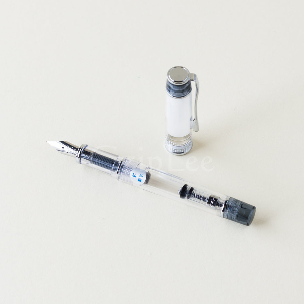 PILOT Prera Fountain Pen-Medium Transparent Black