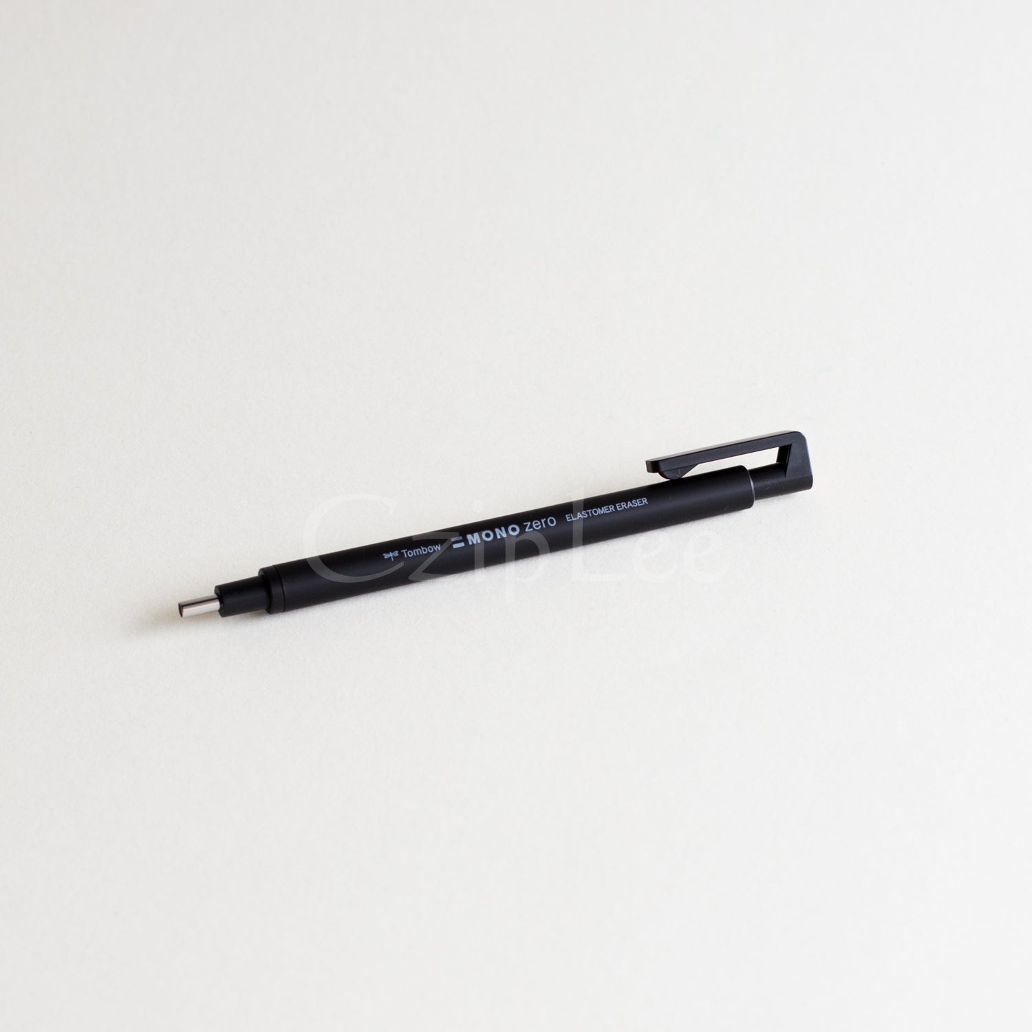 TOMBOW Mono Zero 2.3mm Circle Black Eraser