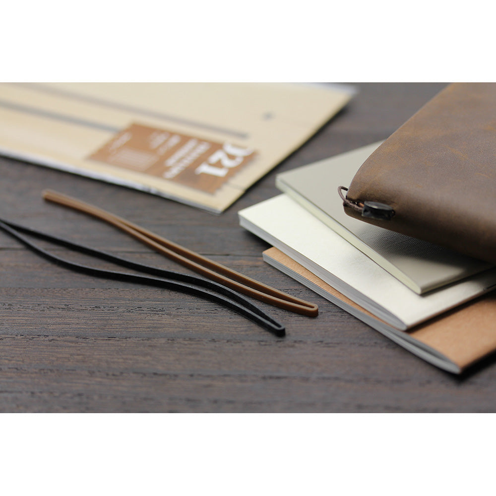 TRAVELERS Notebook Passport Refill 011 Connect-Rubber Band