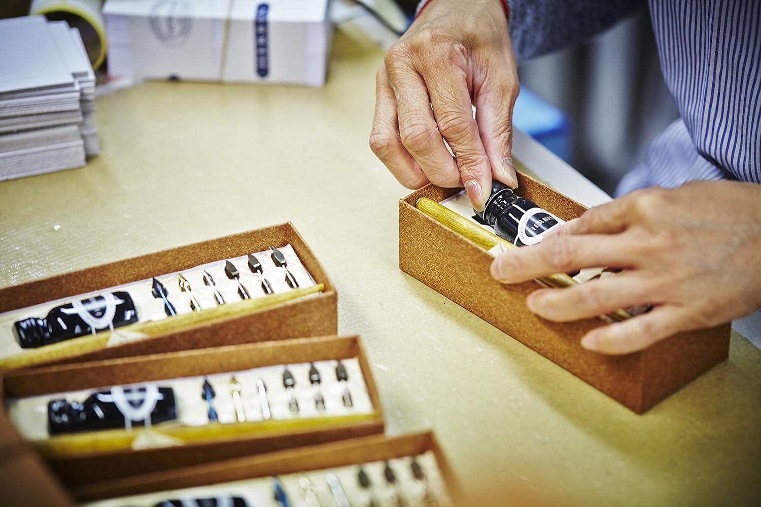 BRAUSE Calligraphy Tool Set 1Nib-Holder+6Nibs+1Ink Default Title
