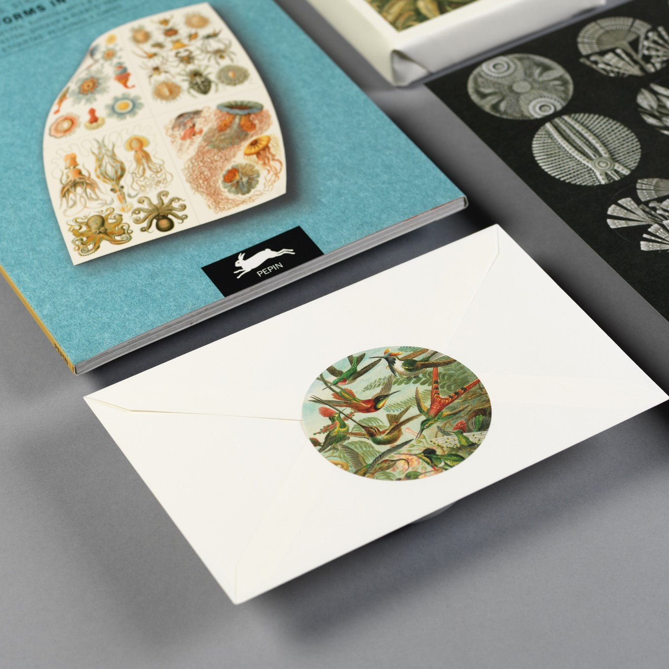 PEPIN Label & Sticker Book Art Forms in Nature