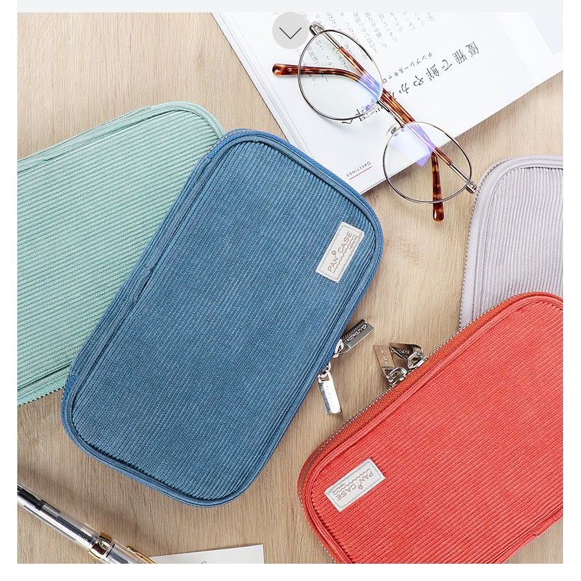 KOKUYO Pan Case 200x127x32mm Red Default Title