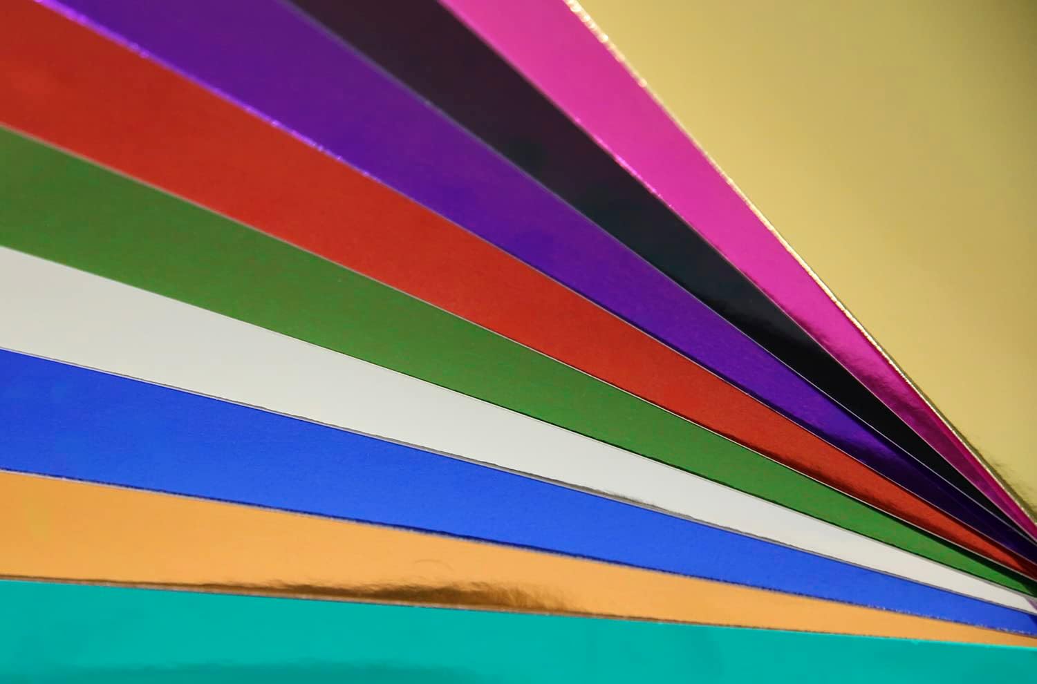 CLAIREFONTAINE Metalized Cardboard 230g 25x35cm 10s