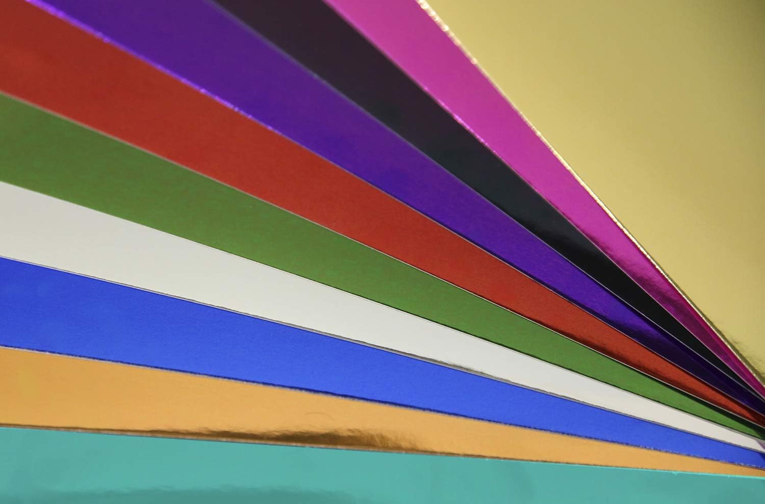 CLAIREFONTAINE Metalized Cardboard 230g 35x50cm 10s