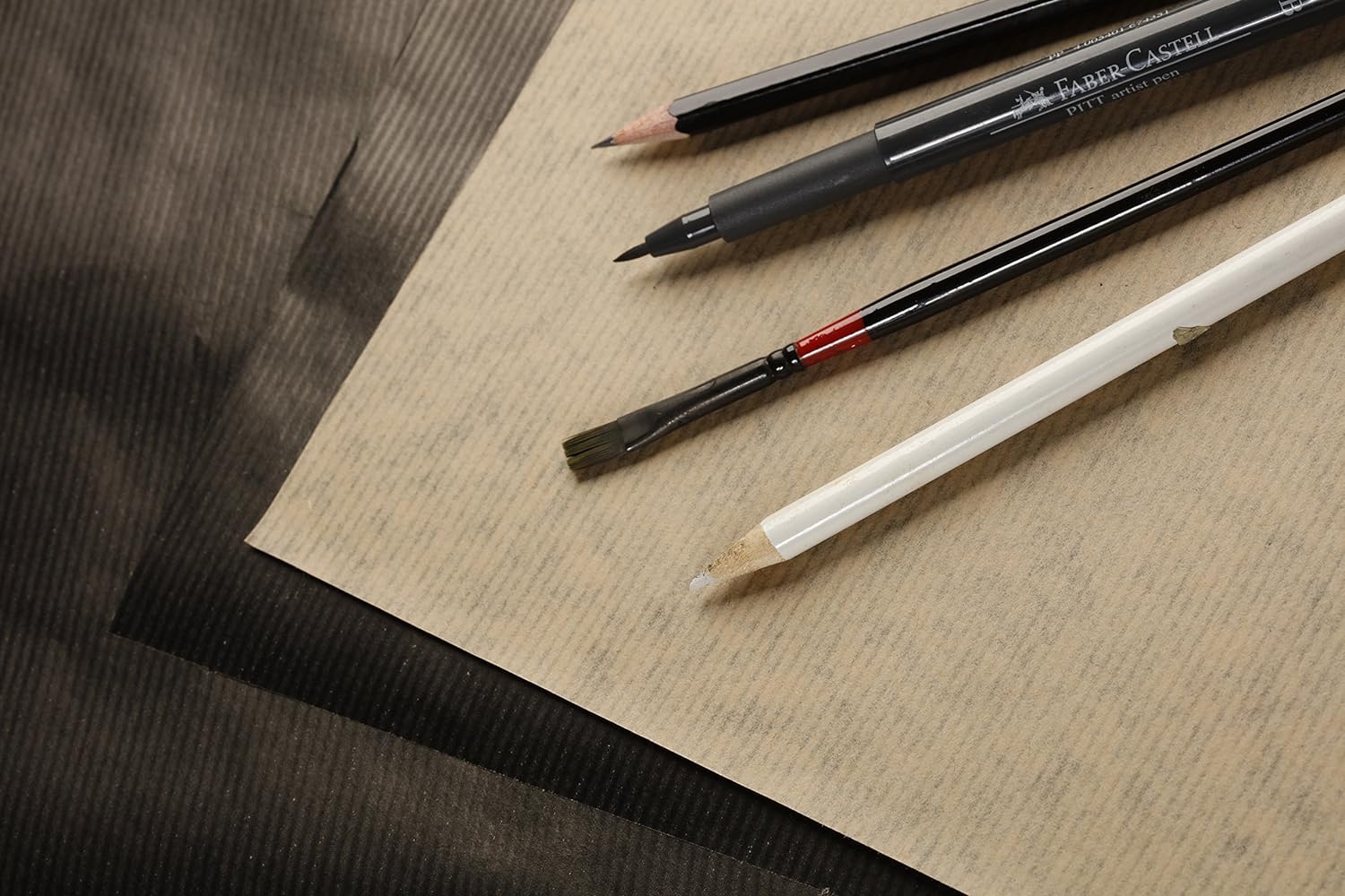 CLAIREFONTAINE Laid-Black & Brown 50x65cm 90g 25s