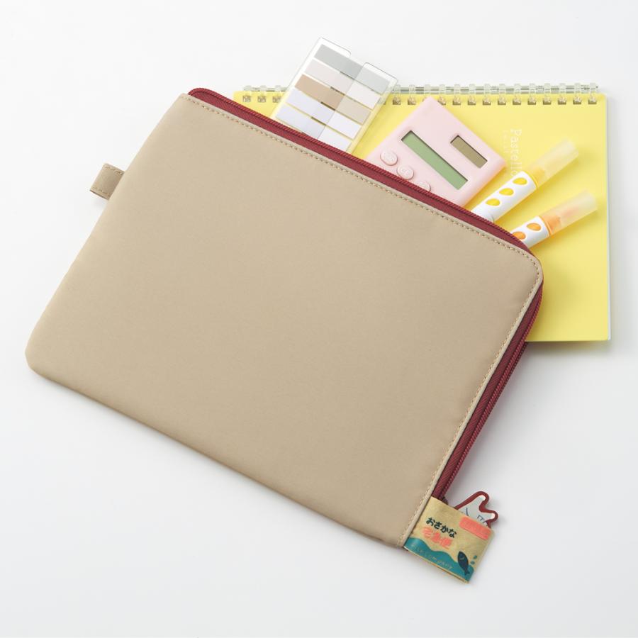 LIHIT LAB Cat's Daily Routine Flat Pouch Black