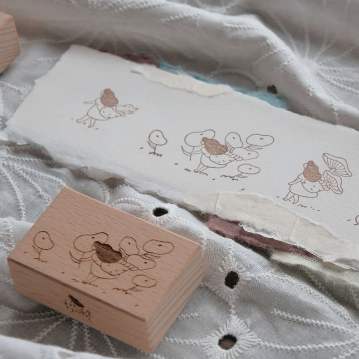 BIGHANDS Rubber Stamp Pick Some Flowers