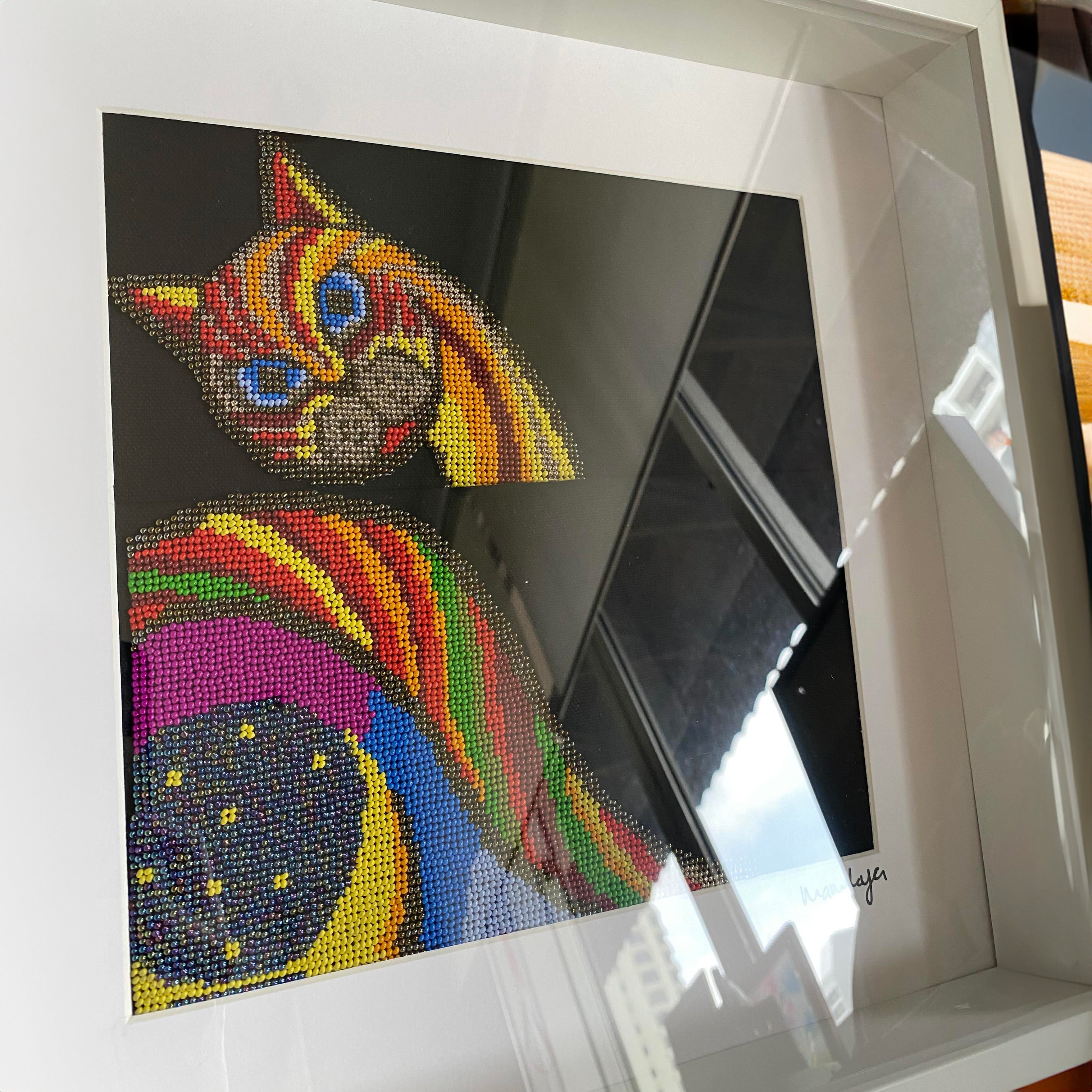 MANEKNYA Art Beading-The Cat Who Dreamt In Crayons