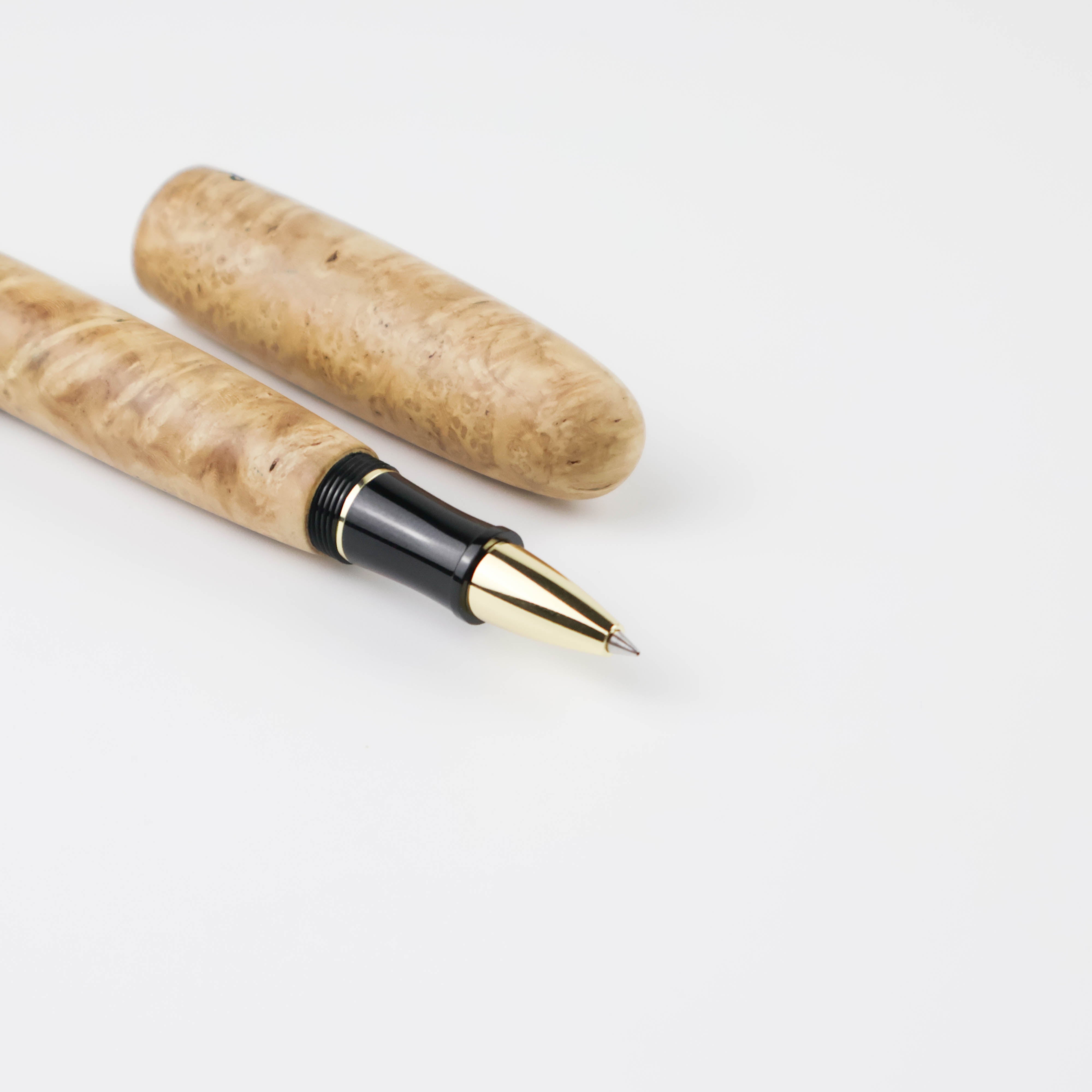 XZOTIC PENS Rollerball IC123 Athena