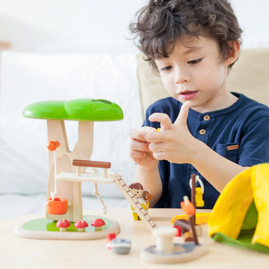 PLAN TOYS Tree House