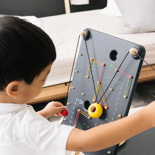 PLAN TOYS Wall Ball Game