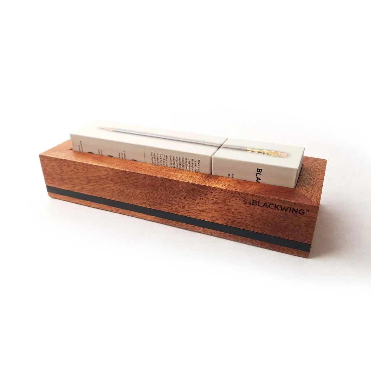 BLACKWING Flat Box Display