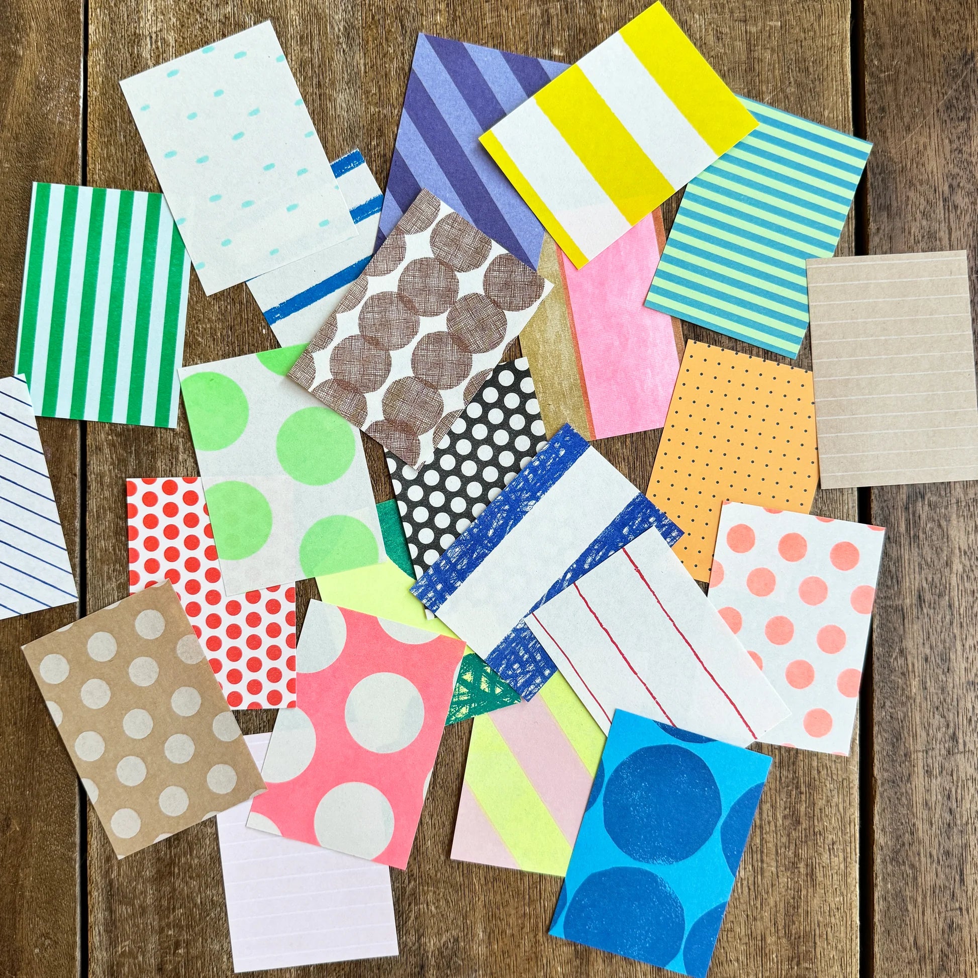 MIZUSHIMA Iroiro Memo Pad Dots & Stripes S