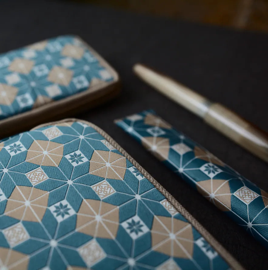 KYOKU HAKU Zippered Pen Case 3 Slots Siraya Khaki