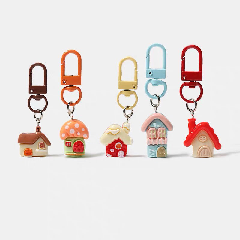 JIPPURI Keychain Little Houses Mushroom Cottage