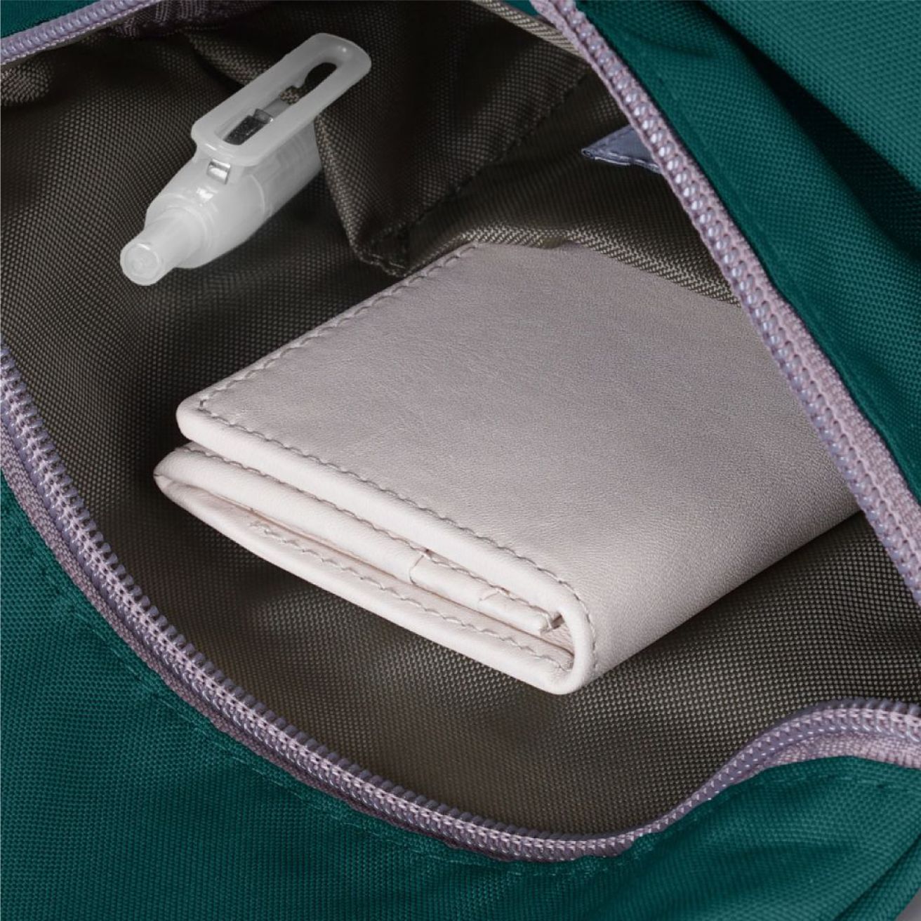 HELLOLULU Desi Sling Bag-Teal Default Title