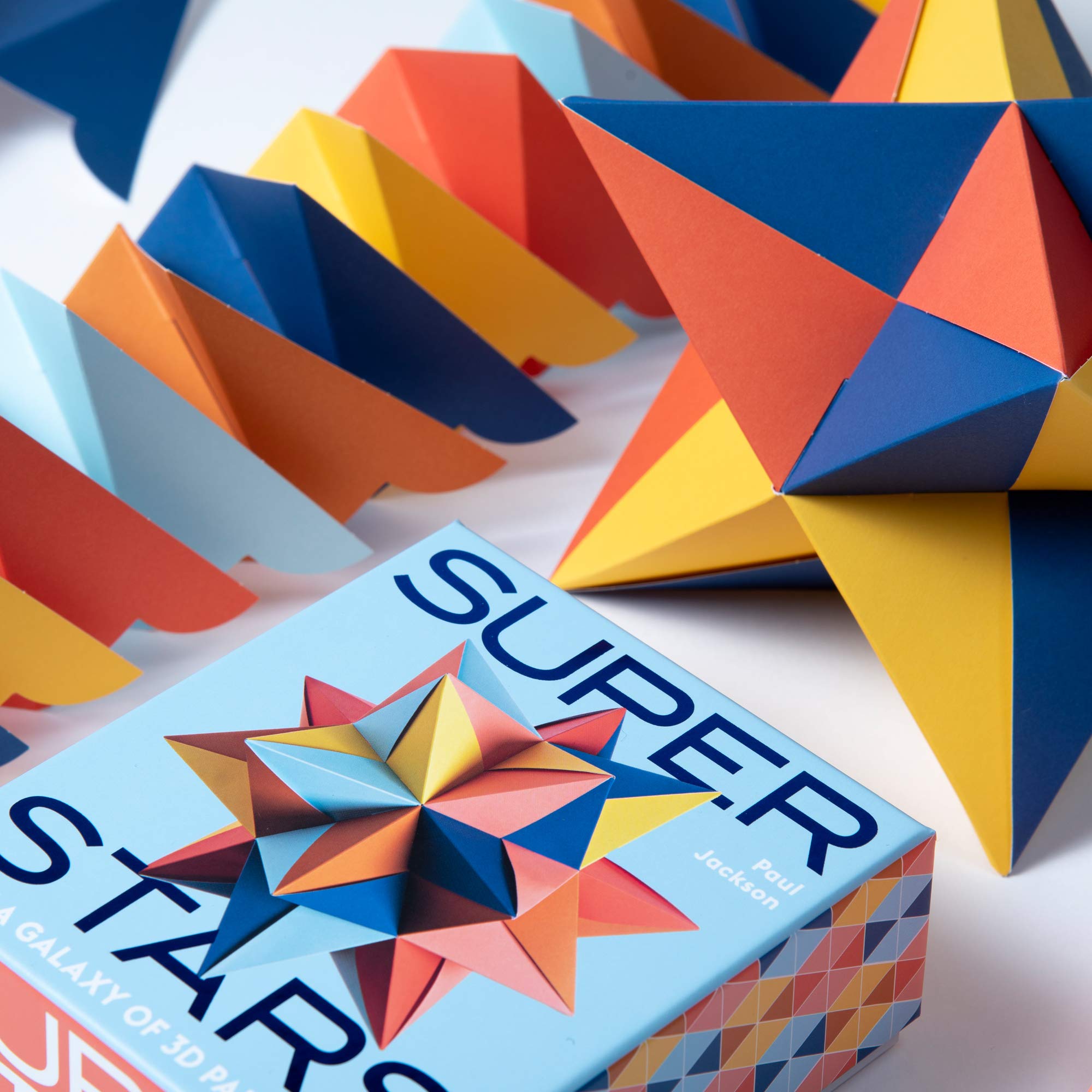 Superstars:Make a Galaxy of 3D Paper Stars 1205828
