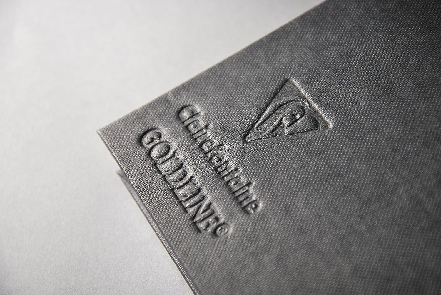 CLAIREFONTAINE Goldline Casebound Wiro A4 Portrait 140g White