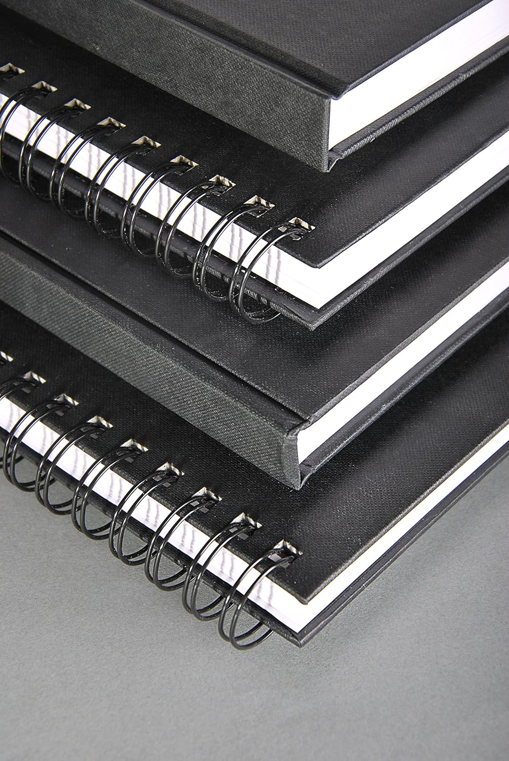 CLAIREFONTAINE Goldline Casebound Wiro A5 Portrait 140g White