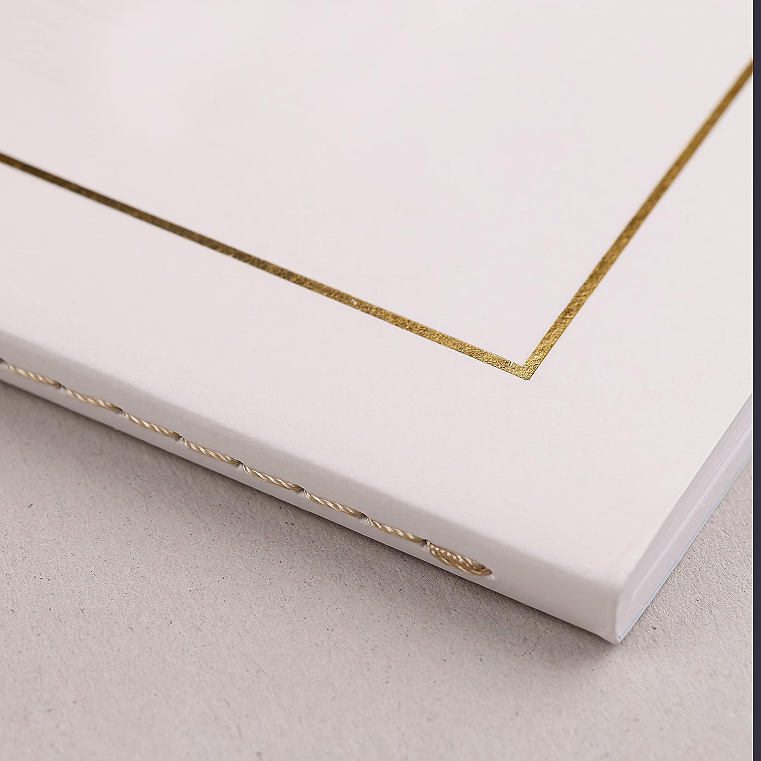 CLAIREFONTAINE Triomphe Gold Notebook A5 48s 90g White Plain