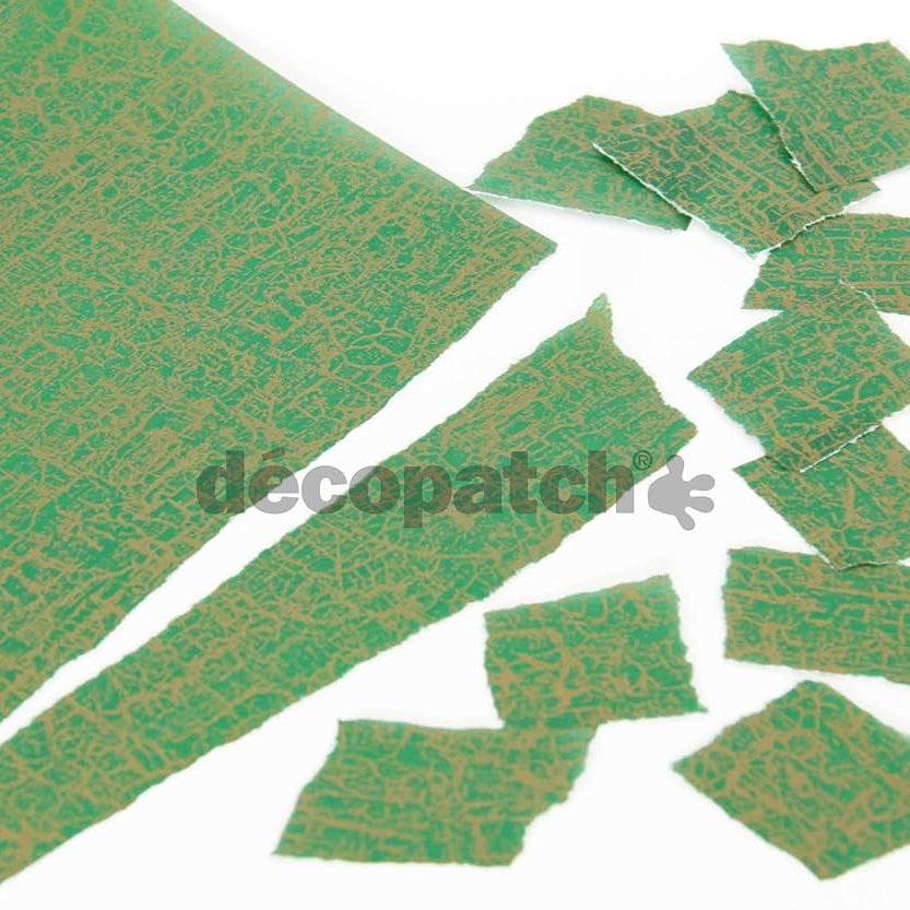 DECOPATCH Paper:Colours Burst 445 Green Crackle