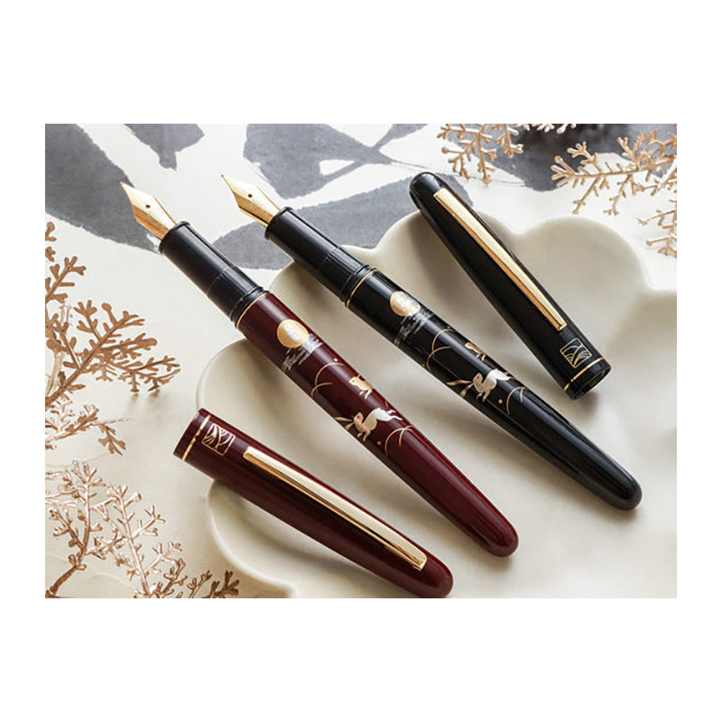 WANCHER x Kuretake Maki-e Usagi (Black) Fountain Pen-Medium