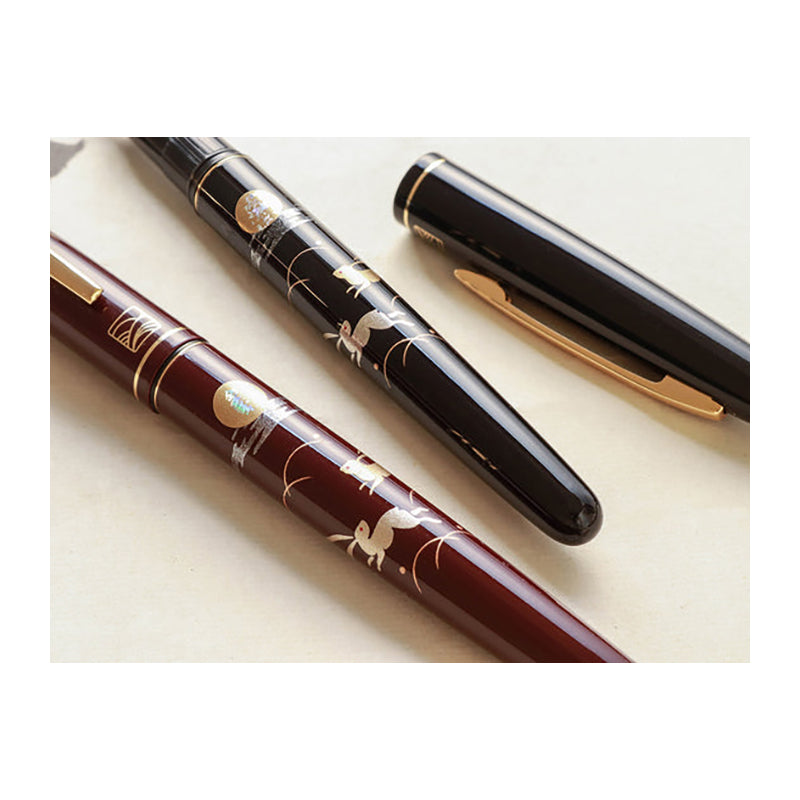 WANCHER x Kuretake Maki-e Usagi (Black) Fountain Pen-Medium