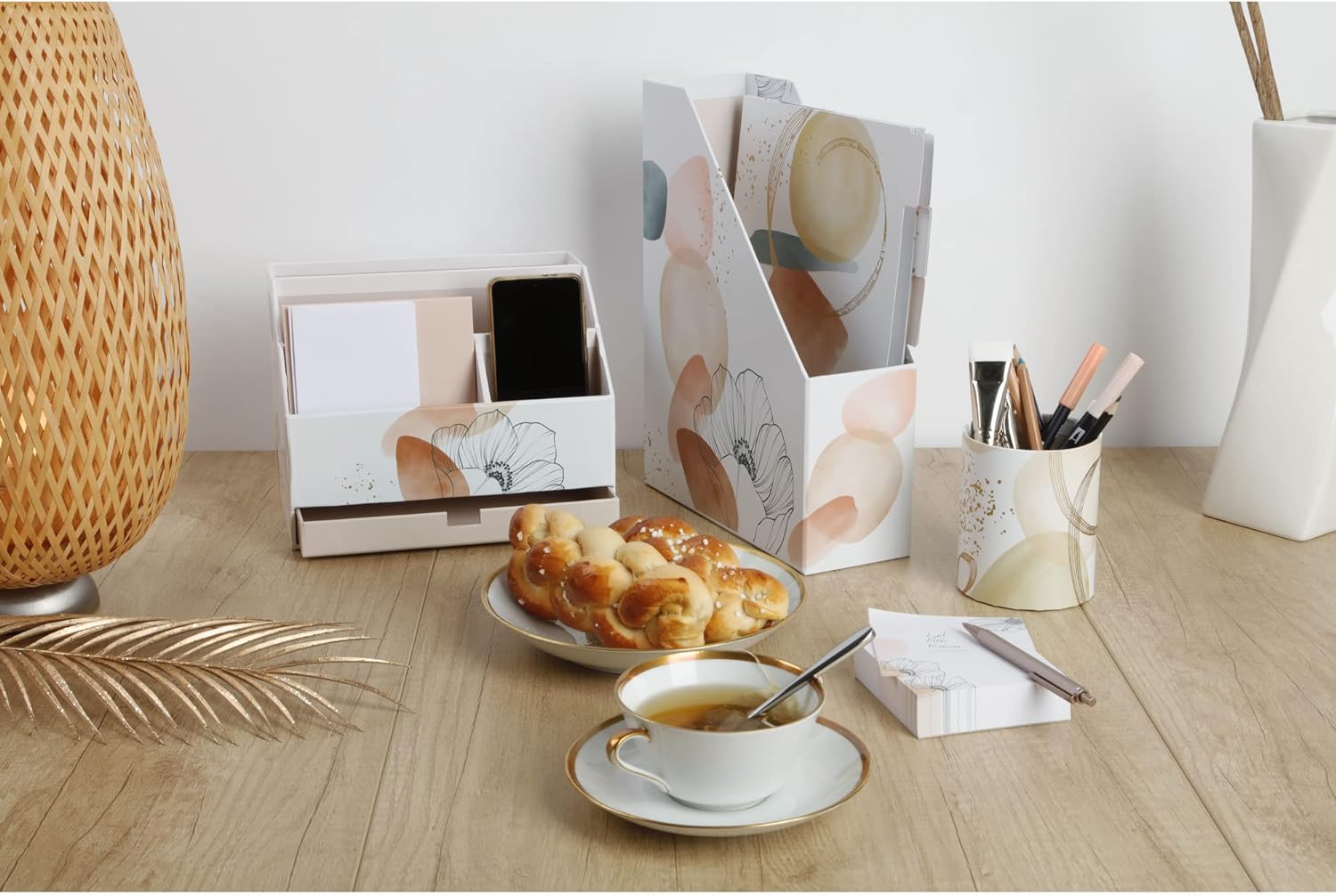 CLAIREFONTAINE x Evanescence Magazine Rack 25x10x32.5cm