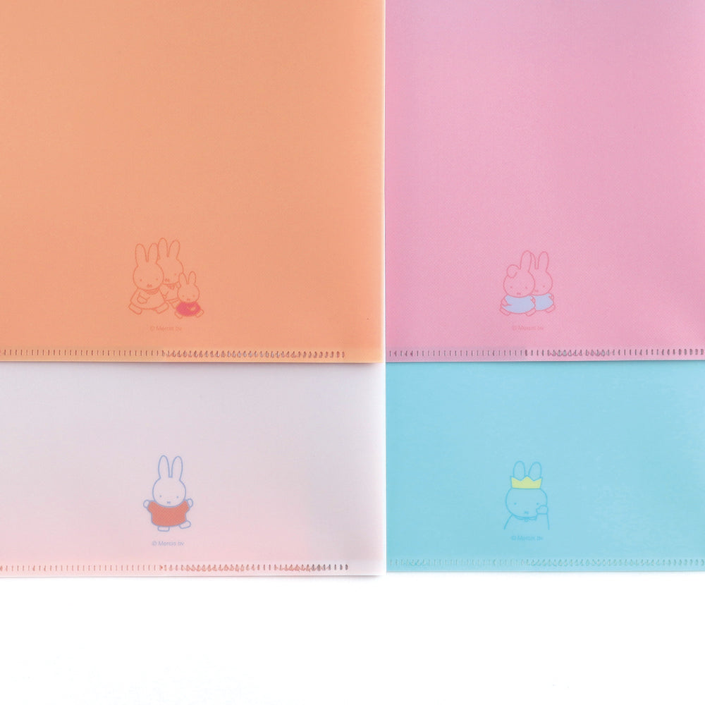 MIFFY x greenflash Pocket Clear File A5 miffy/walk