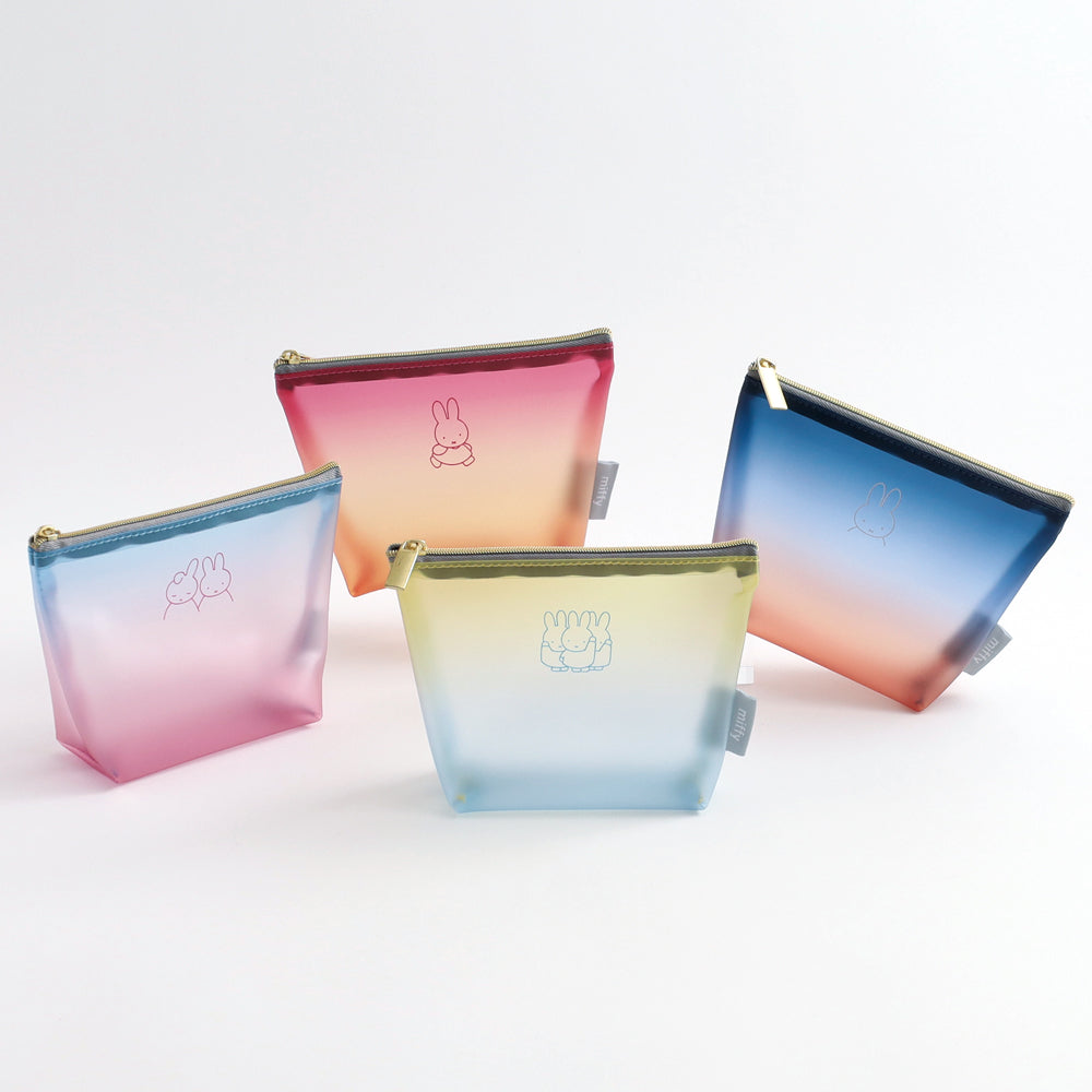 MIFFY x greenflash Pouch 16x11x5cm miffy/walk – CzipLee Retail