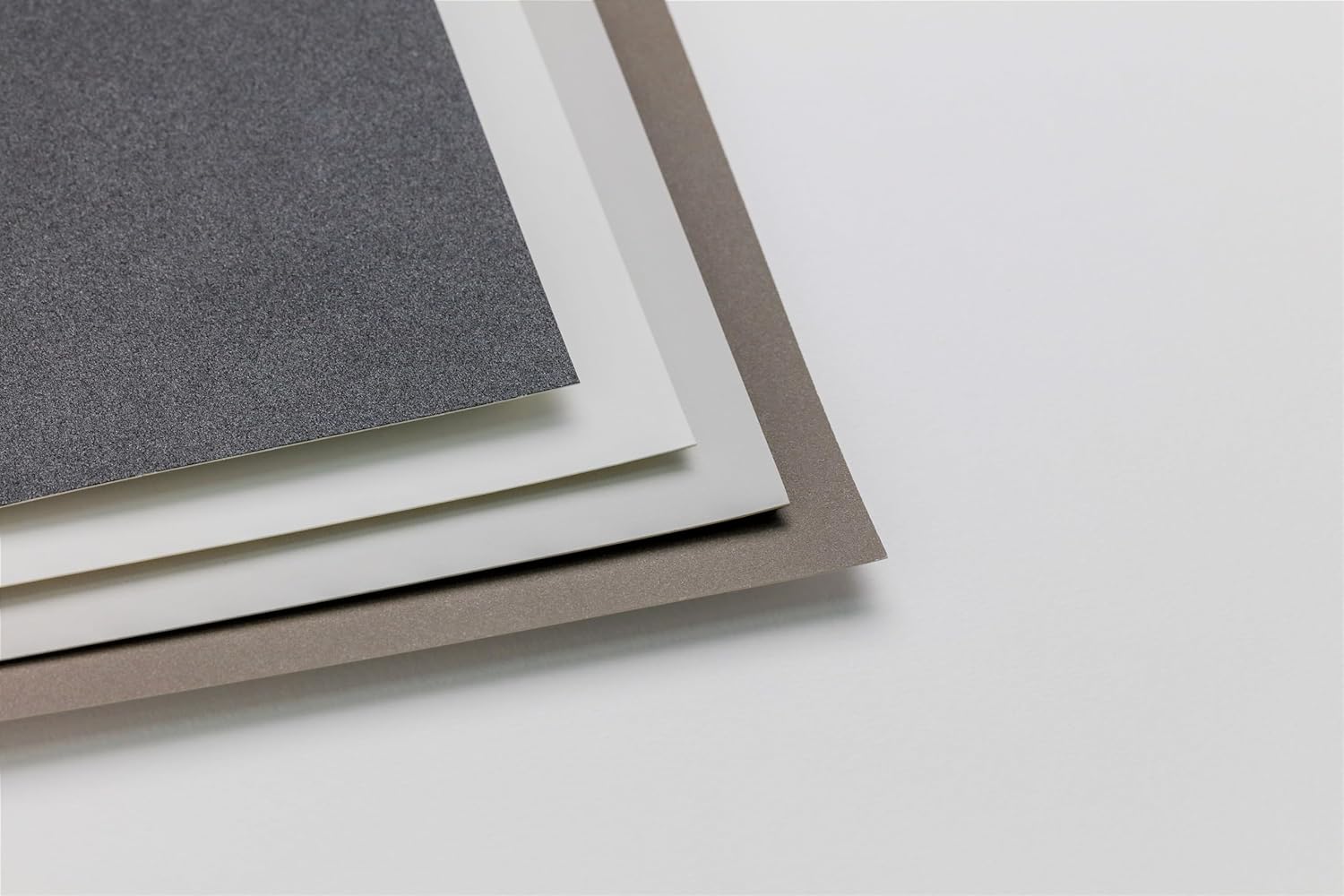 CLAIREFONTAINE Pastelgrain Pad 360g 30x40cm 12s Grey Shades Assorted