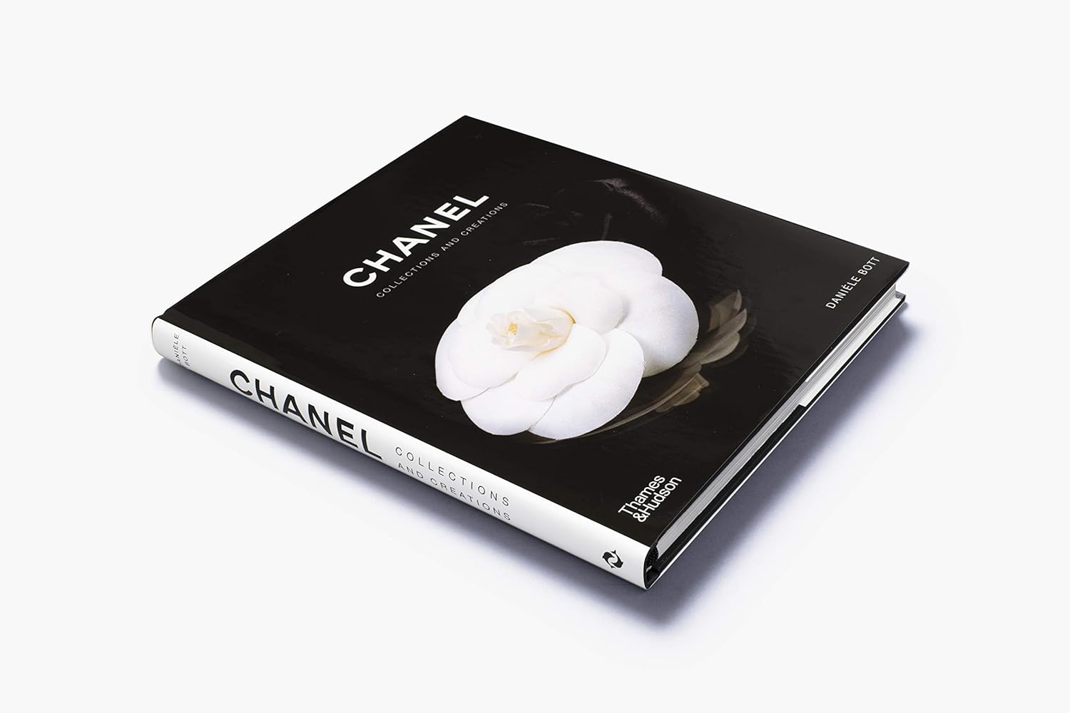 Chanel: Collections and Creations by Danièle Bott