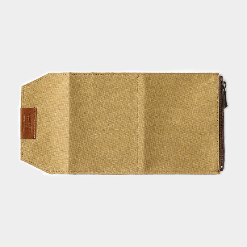 TRAVELERS FACTORY Passport Size Cotton Zipper Case Beige