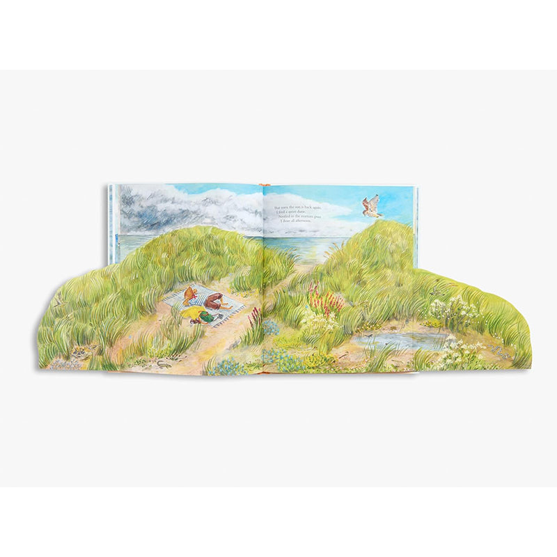 Mouse by the Sea: A Holiday in Nature by Alice Melvin