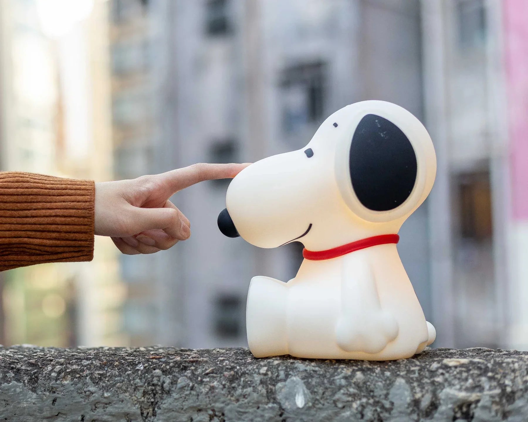 PEANUTS x VIPO Snoopy 20cm Silicone Light