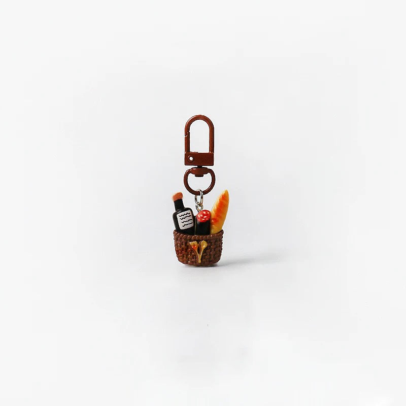 JIPPURI Keychain Boulangerie Bread & Wine Basket