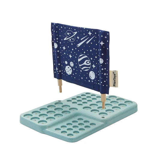 PLAN TOYS Guess My Planet