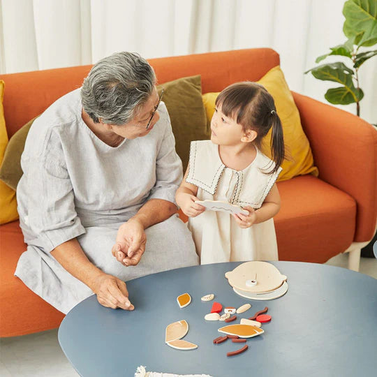 PLAN TOYS Build A Face