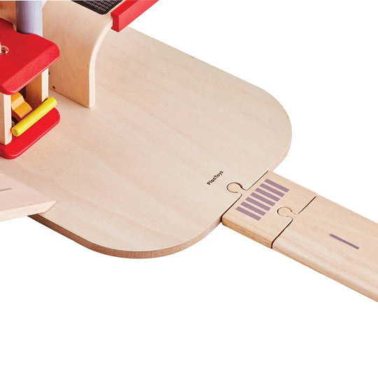 PLAN TOYS Parking Garage