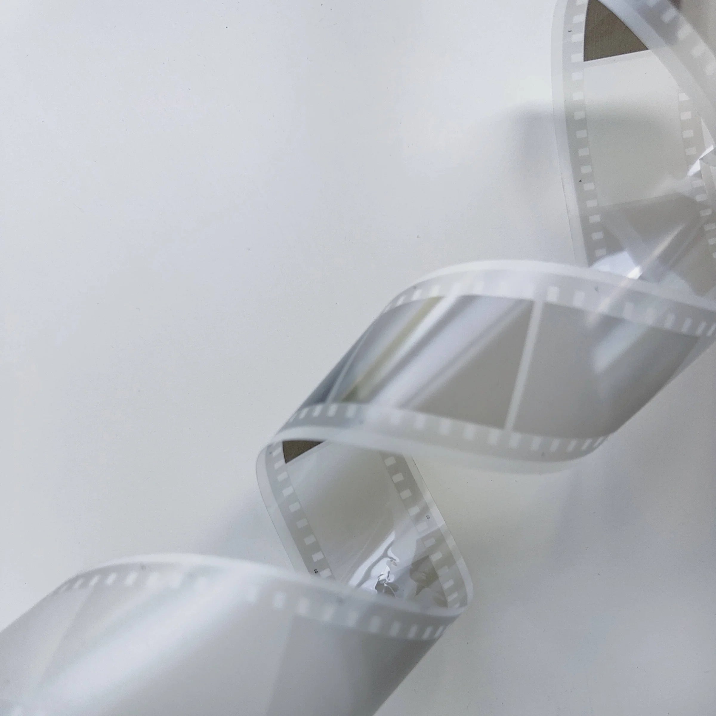 SOM STUDIO 35mm Film PET Tape Blank Film Full Roll (10m)