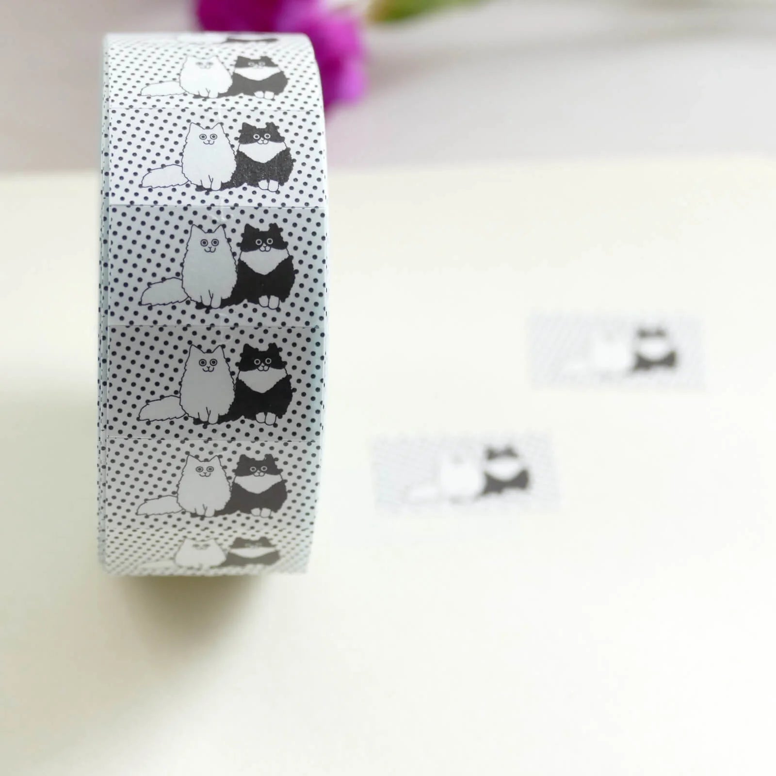 PANDA FACTORY Price Tag Labels Long-Haired Cat Full Roll (1000± pieces)