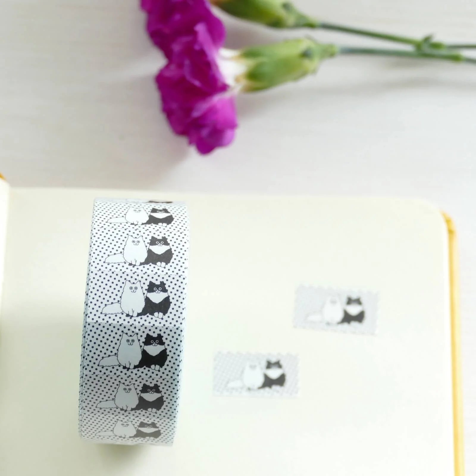 PANDA FACTORY Price Tag Labels Long-Haired Cat Full Roll (1000± pieces)