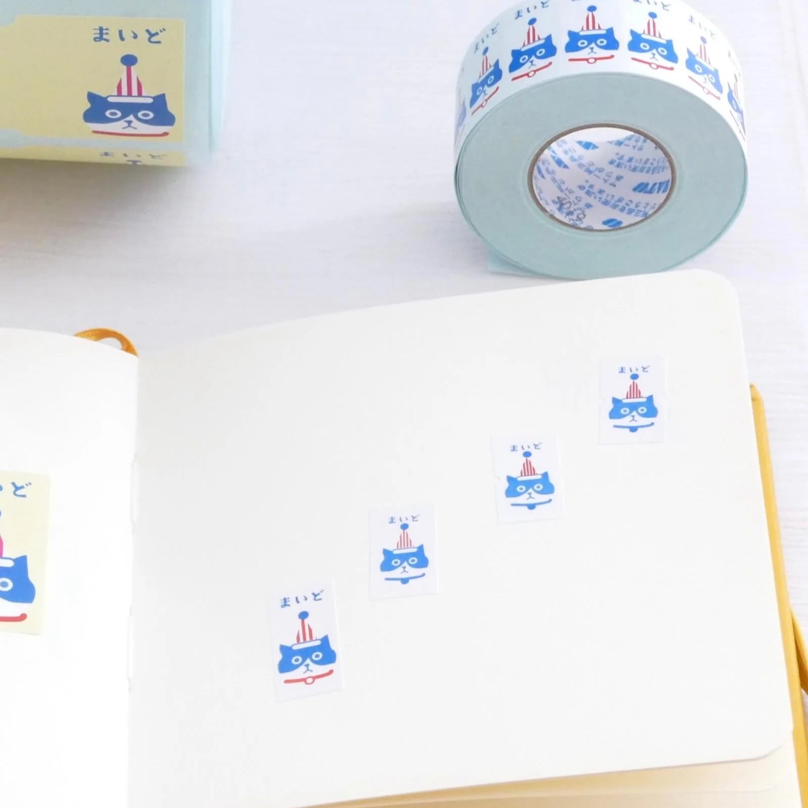 PANDA FACTORY Price Tag Labels “Maido!” Cat (Hi There! Cat) Full Roll (1000± pieces)