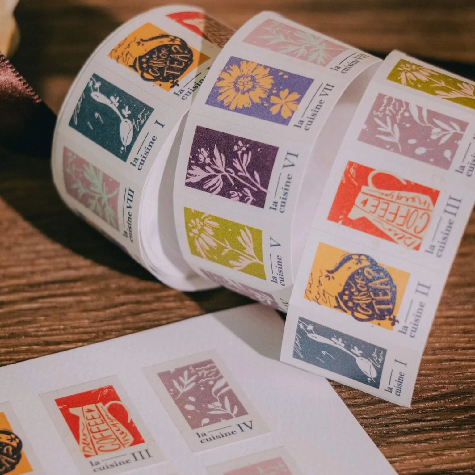MEOW ILLUSTRATION Price Tag Label Sticker Roll The Gallery Sample Pack (50± pieces)